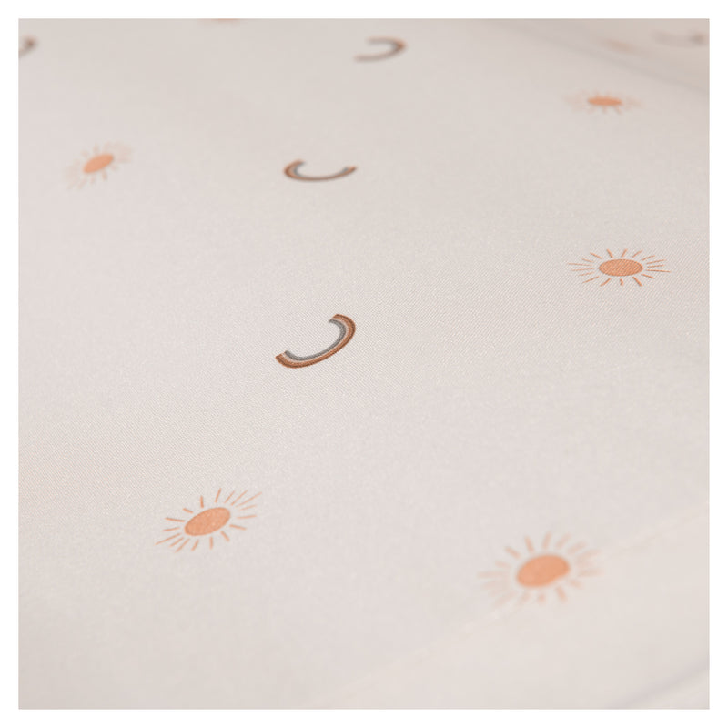 The rainbow print on the cream fabric of the Cream Pooh Rainbow Hauck Disney Sport Pushchair | Strollers, Pushchairs & Prams | Pushchairs, Carrycots & Car Seats Baby | Travel Essentials - Clair de Lune UK