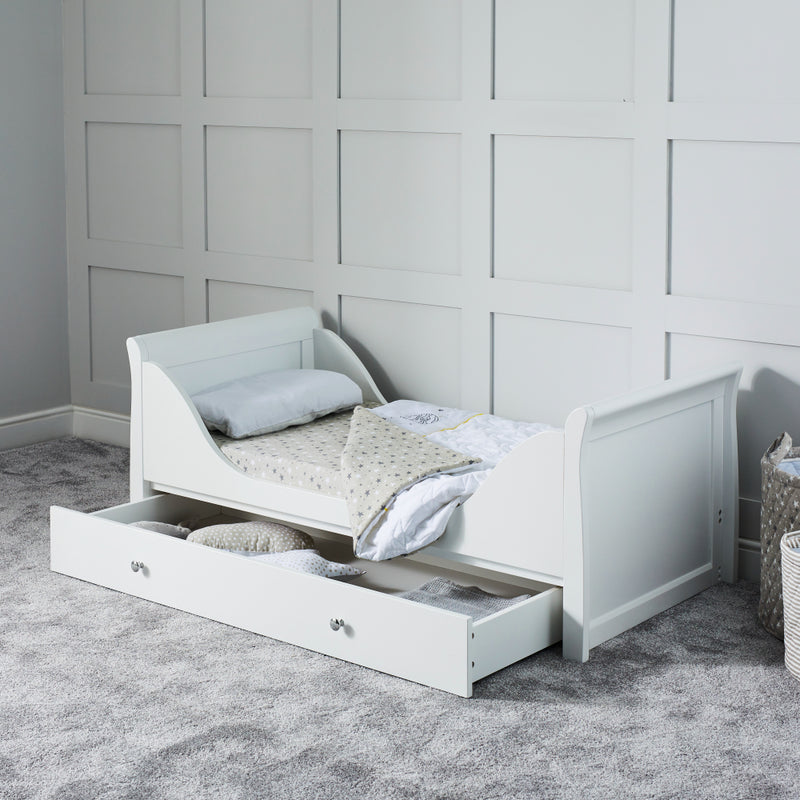 Ickle Bubba Snowdon Classic Cot Bed transformed to a toddler bed with a drawer in a gender-neutral nursery room | Cots, Cot Beds & Toddler Beds | Nursery Furniture - Clair de Lune UK
