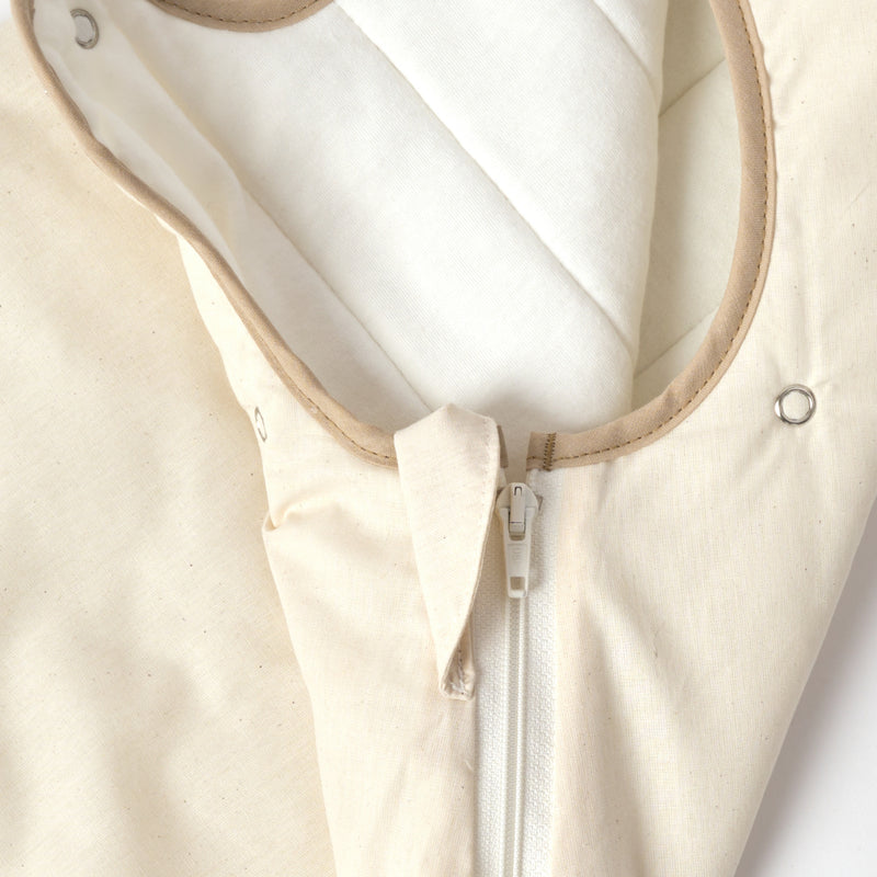 The zipper's details of the Natural Cream Organic Sleeping Bag (0-6 Months) | Baby Sleep Bags, Shawls, Swaddles & Sleepbags | Nightwear | Nursery - Clair de Lune UK