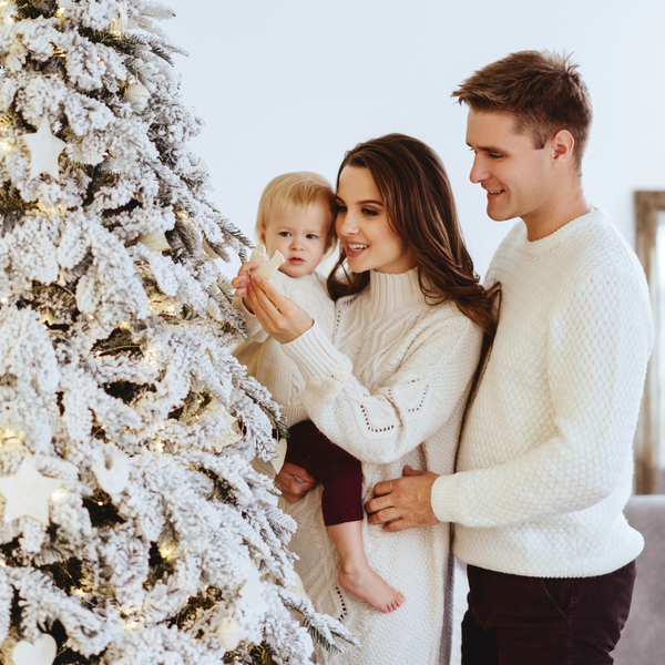 Top 5 Christmas Gifts for New Parents