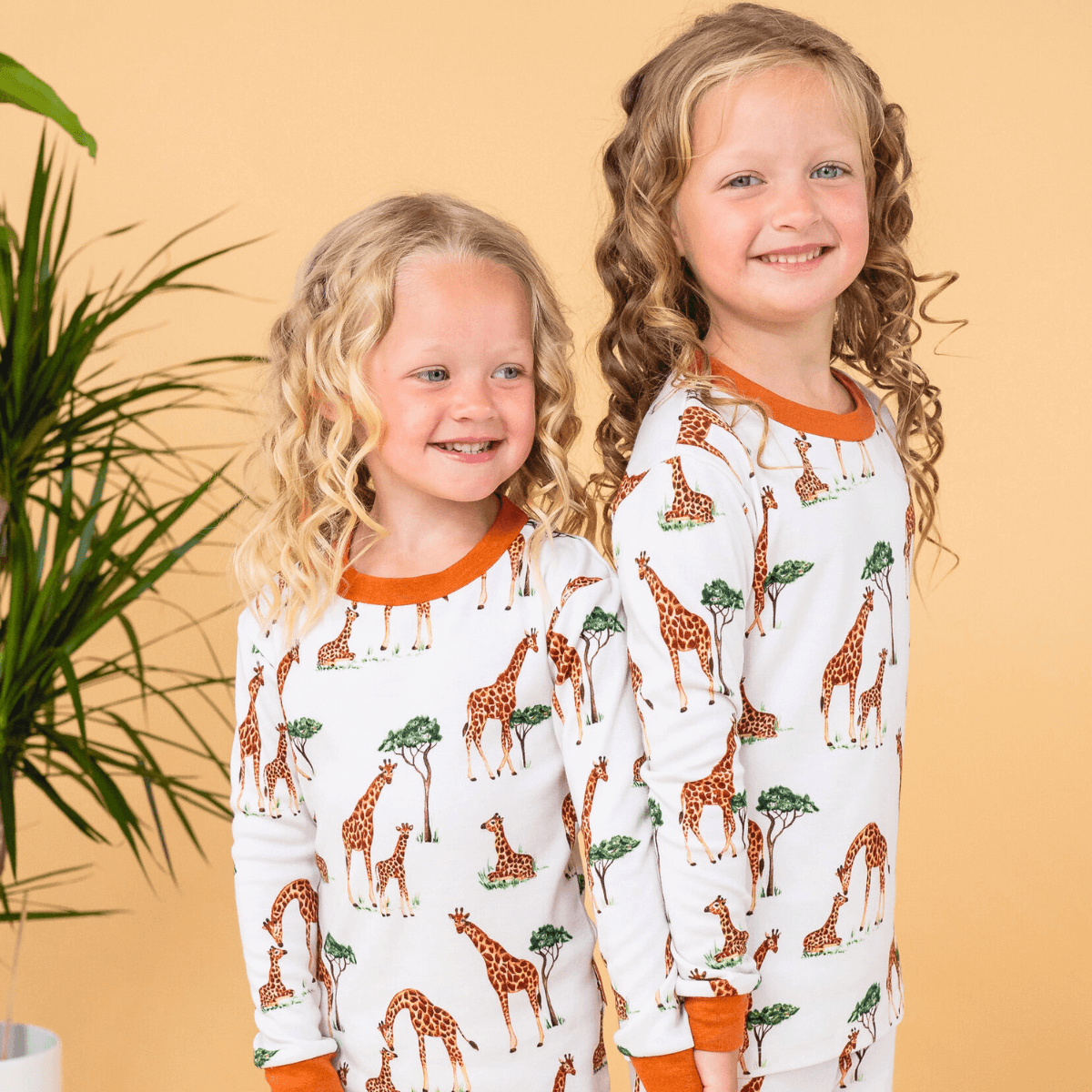 GrowGrows Organic Gentle Giraffes Pyjamas | Children's PJs and ...