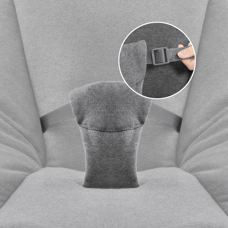 The safety seat belt of the Nordic Grey Hauck Travel 3in1 Sit N Relax High Chair & Bouncer | Highchairs | Feeding & Weaning - Clair de Lune UK 