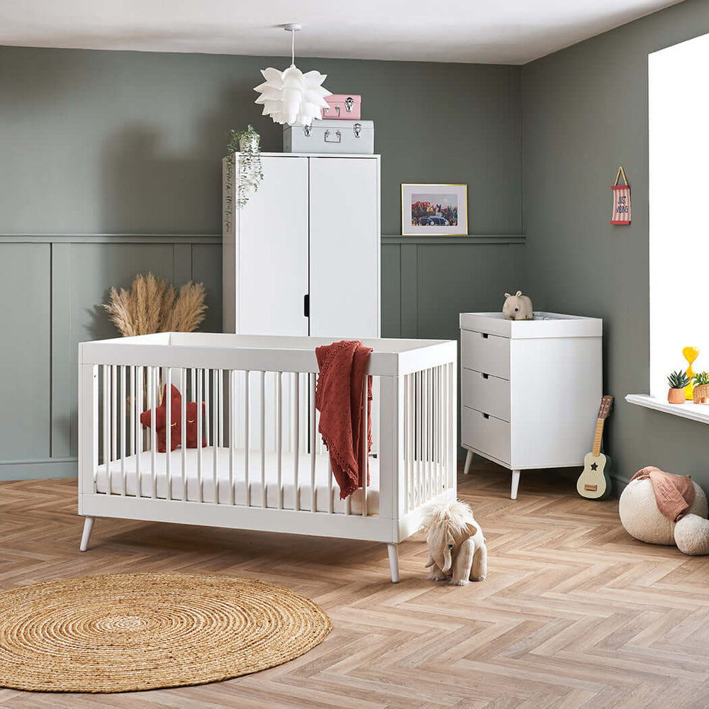 Obaby Award-Winning Maya Piece Room Set Nursery Furniture