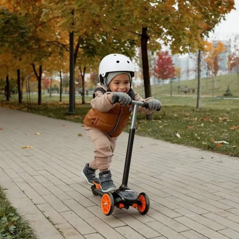 McLaren Kid Scooter