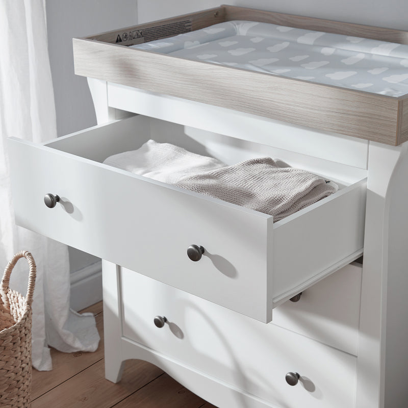 The large drawers of the Ash CuddleCo Clara 3 Drawer Dresser & Changer | Baby Bath & Changing Units | Baby Bath Time - Clair de Lune UK